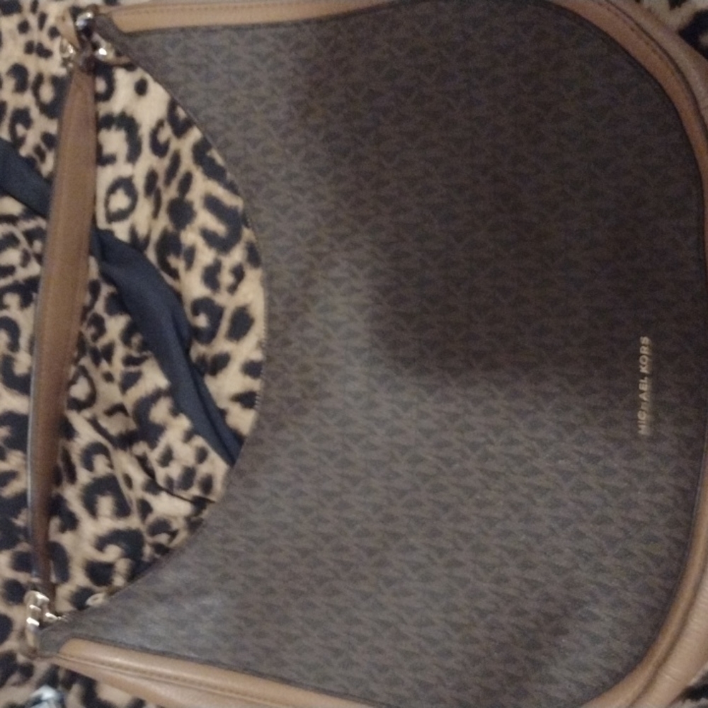 Michael kors handbag brown and beige